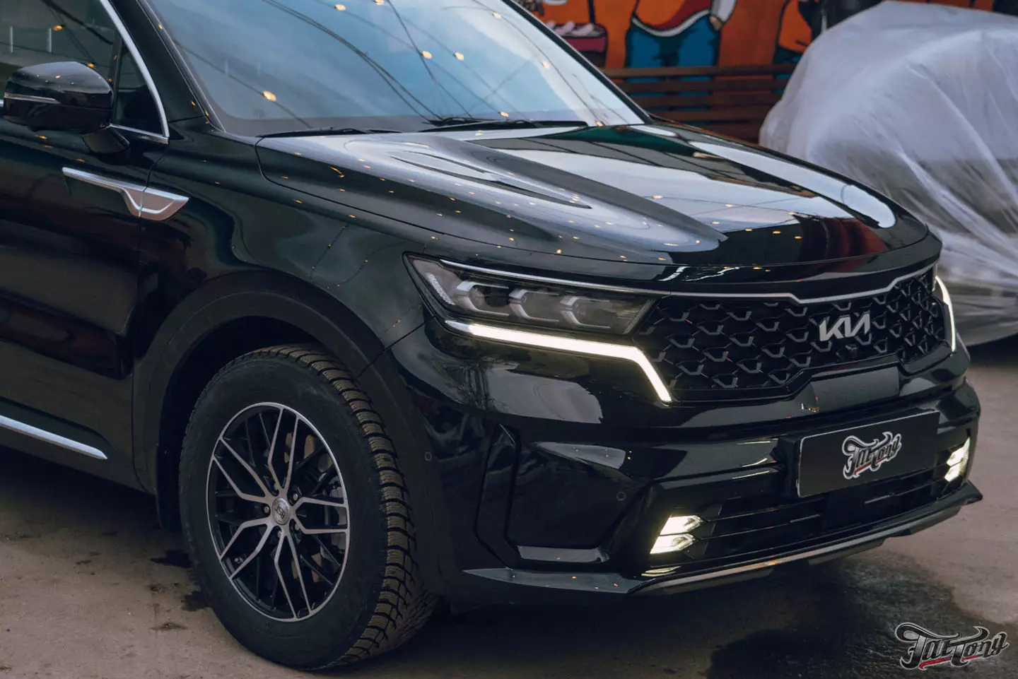 Частичная оклейка Kia Sorento полиуретаном